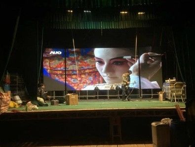 Longda Outdoor Vollfarb-LED-Display 104x104 Punkte Hohe Auflösung