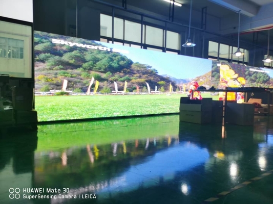 LED Videowand-im Freien farbenreiche kleine Neigungs-Anzeige 5mm P4 P5