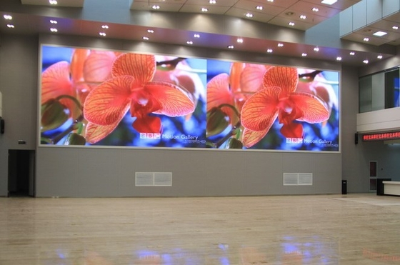 Innen-Longda LED-Anzeigen-dauerhafter Videowandschrank 320×160mm 3840hz