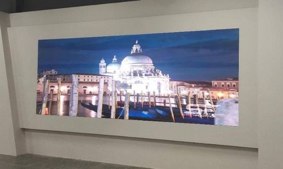 Sortiert Handelsgroße geführte Innenwerbung P1.875 48 x 48cm 600cd aus