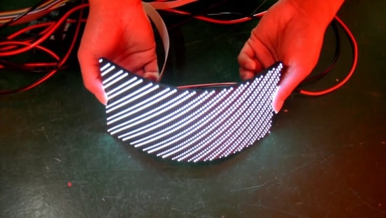 240 * 120mm LED flexible faltbare geführte Anzeige 1200Hz des Modul-P4