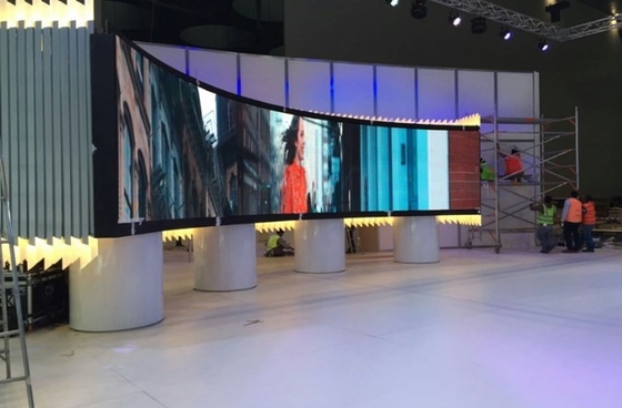 P2.5 P3 kleiner Pixel Schirm des LED-Anzeigen-Innenstadiums-LED für Ereignis-Auditorien